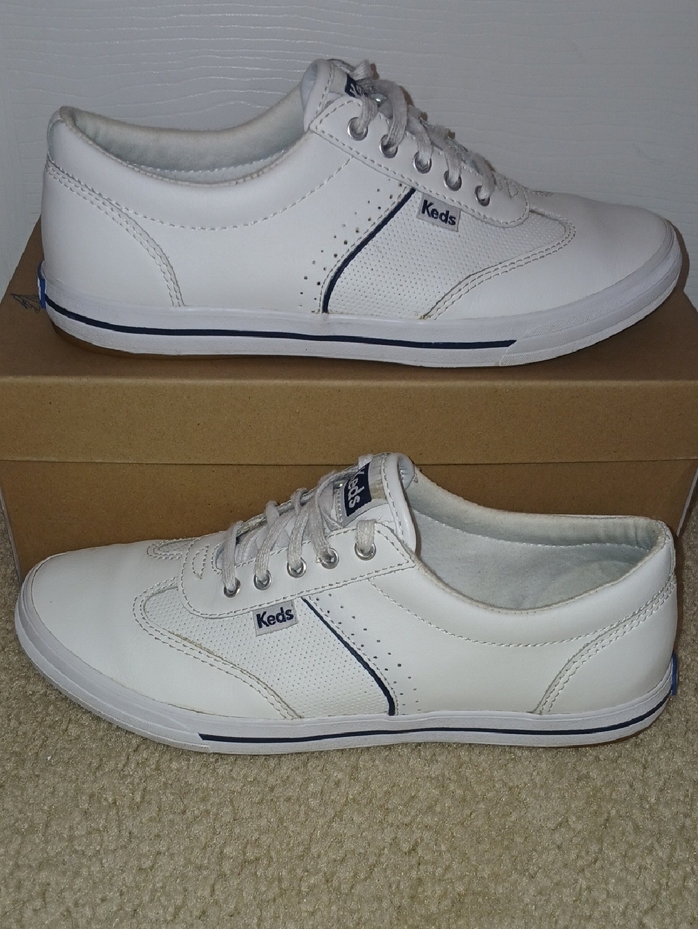 Keds White Courty Core Leather Dream Foam Memory Sneakers Womens 7.5